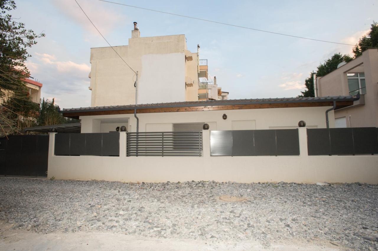 Dolphin Villa Peraia  Exterior photo
