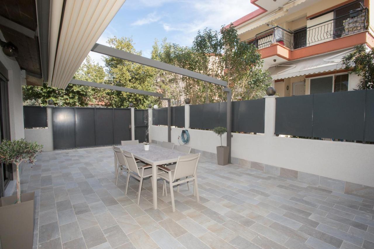 Dolphin Villa Peraia  Exterior photo